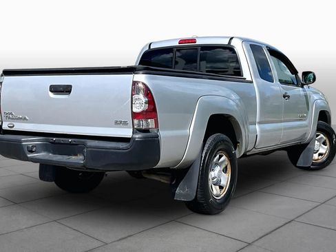 Used 2010 Toyota Tacoma 4x4 Access Cab image 11