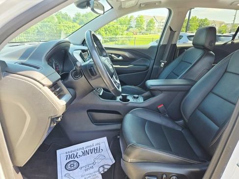 Used 2019 GMC Terrain SLT w/ Preferred Package AWD/4WD image 16