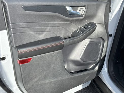 New 2025 Ford Escape ST-Line w/ Tech Pack #1 image 14