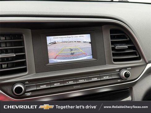 Used 2019 Hyundai Elantra SE w/ Cargo Package image 22