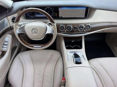 Used 2015 Mercedes-Benz S 550 Sedan image 16