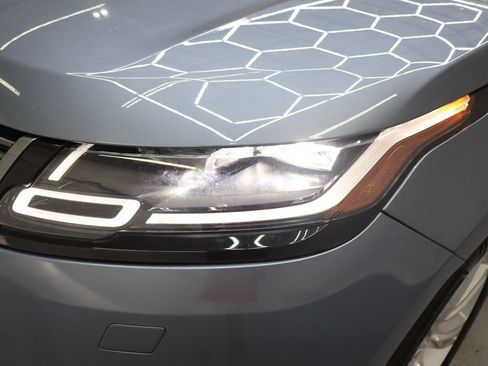 Used 2021 Land Rover Range Rover Velar R-Dynamic S AWD/4WD image 28