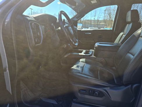 Used 2022 Chevrolet Silverado 1500 High Country w/ Safety Package II image 16