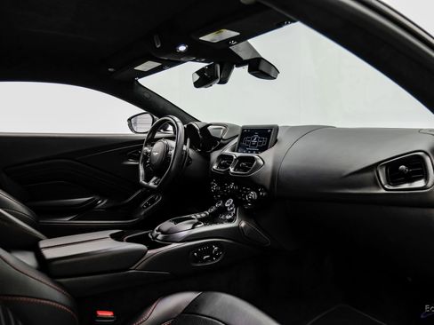 Used 2023 Aston Martin V12 Vantage RWD image 52