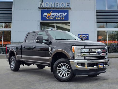 Used 2017 Ford F250 Lariat w/ Lariat Ultimate Package AWD/4WD image 1