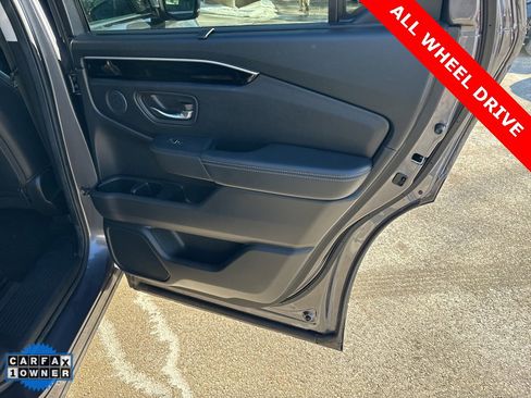 Used 2023 Honda Pilot EX-L image 9