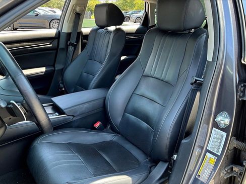 Used 2021 Honda Accord Touring image 18