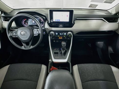 Certified 2025 Toyota RAV4 XLE w/ Convenience Package FWD image 27
