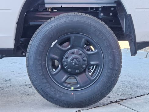New 2026 RAM 2500 Tradesman image 24