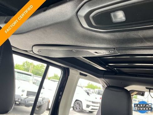 Certified 2025 Jeep Wrangler Unlimited Rubicon AWD/4WD image 39