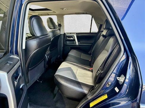 Used 2018 Toyota 4Runner SR5 Premium AWD/4WD image 13
