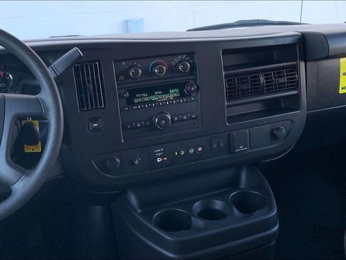 Used 2020 Chevrolet Express 3500 LT w/ LT Preferred Equipment Group RWD image 15