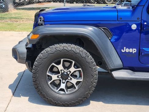 Used 2018 Jeep Wrangler Unlimited Sport S AWD/4WD image 8