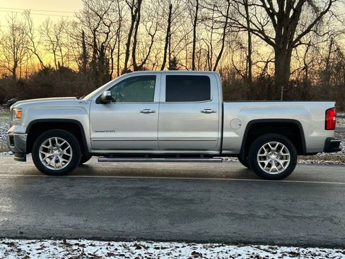 Used 2014 GMC Sierra 1500 SLT w/ SLT Crew Cab Value Package image 8