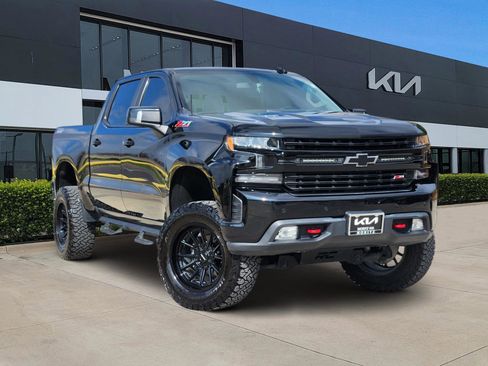 Used 2021 Chevrolet Silverado 1500 LT Trail Boss w/ Convenience Package II image 1