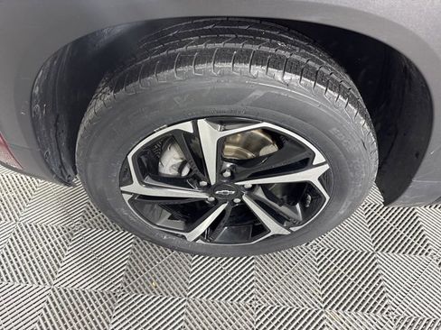 Used 2023 Chevrolet TrailBlazer RS w/ Convenience Package image 10