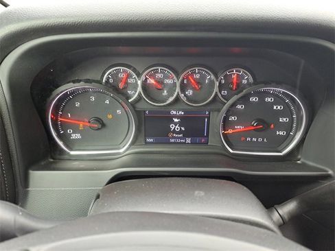 Used 2022 Chevrolet Silverado 2500 LT image 12