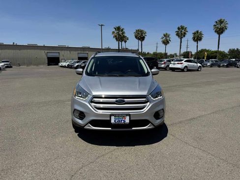 Used 2019 Ford Escape SEL AWD/4WD image 4