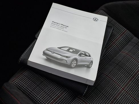 Certified 2023 Volkswagen GTI 40th Anniversary Edition image 26