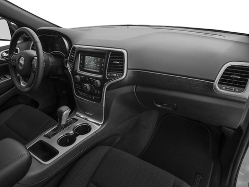 Used 2016 Jeep Grand Cherokee Laredo w/ Quick Order Package 23E AWD/4WD image 10