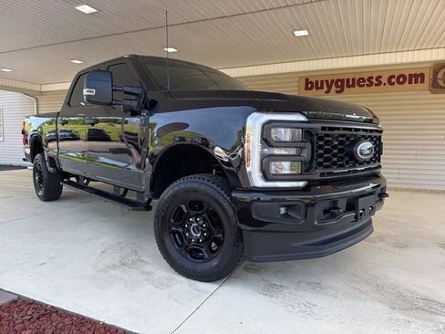Used 2024 Ford F250 XL w/ STX Appearance Package AWD/4WD image 2
