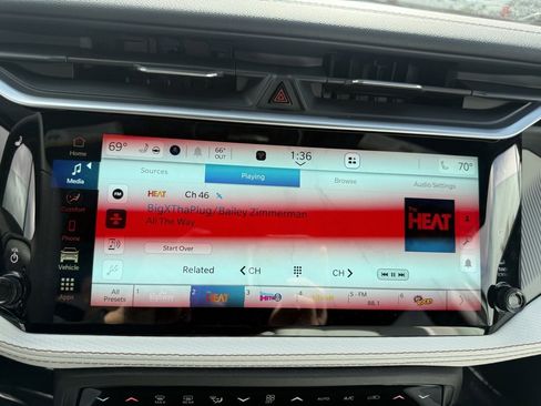 New 2026 Jeep Cherokee Limited image 9