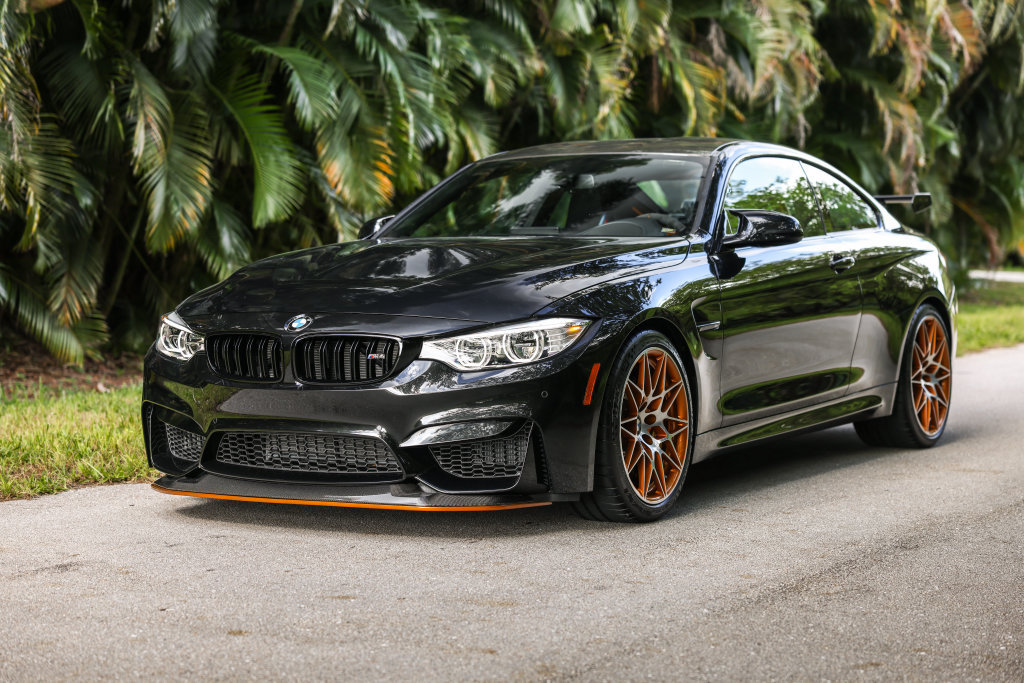 Used 2016 BMW M4 GTS RWD image 2