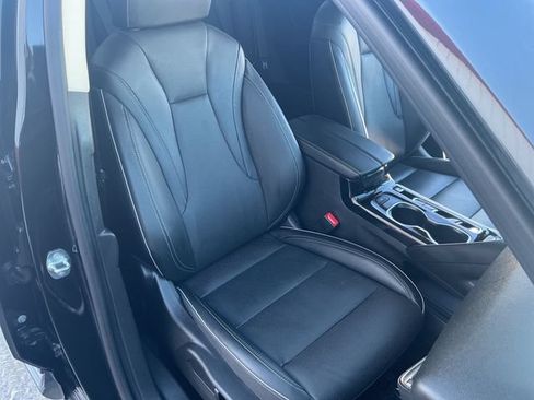Used 2023 Buick Envision Essence AWD/4WD image 38