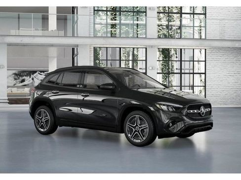 Used 2026 Mercedes-Benz GLA 250 4MATIC image 13