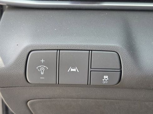 Used 2023 Hyundai Elantra SEL w/ Convenience Package FWD image 26