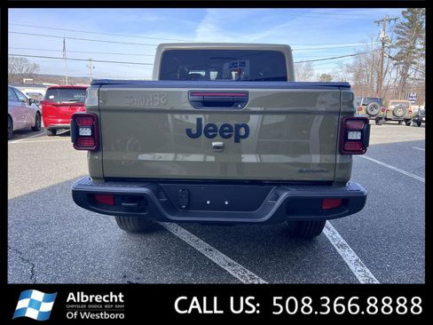 New 2026 Jeep Gladiator Sport image 4