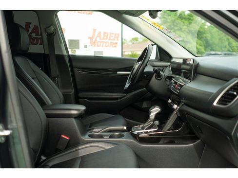 Used 2024 Kia Seltos EX FWD image 33