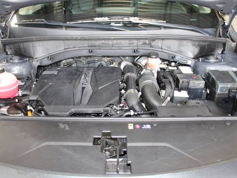 Used 2023 Kia Sorento SX AWD/4WD image 9