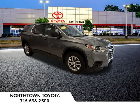 Used 2020 Chevrolet Traverse LS FWD image 10