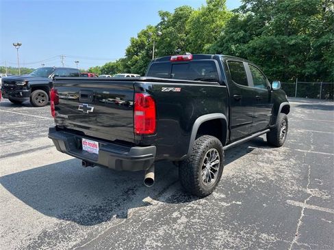 Used 2019 Chevrolet Colorado ZR2 image 3