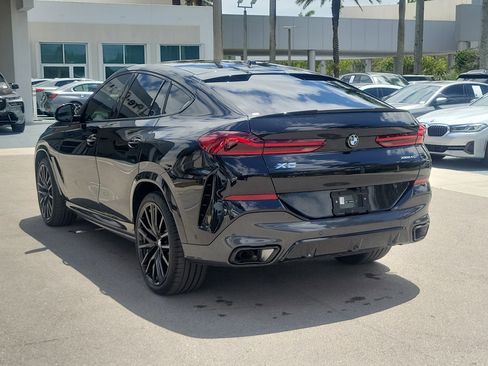 Used 2025 BMW X6 xDrive40i w/ Premium Package image 3