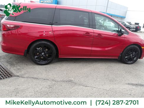 Used 2023 Honda Odyssey Sport image 8