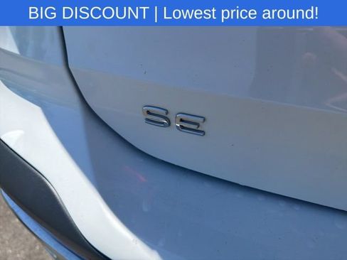 Used 2022 Volkswagen Taos SE w/ IQ.Drive SE Package AWD/4WD image 12