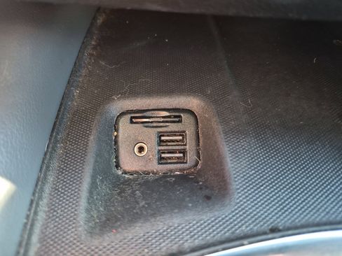 Used 2020 Buick Enclave Essence w/ Sound and Sites Package image 20