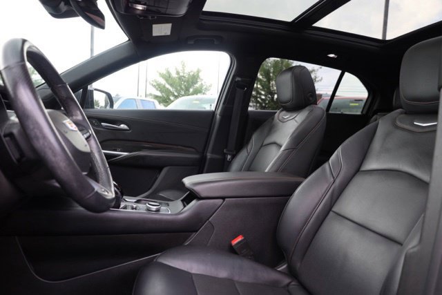 Used 2023 Cadillac XT4 Sport AWD/4WD image 18
