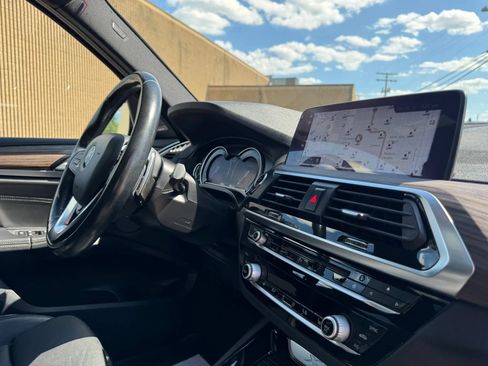 Used 2018 BMW X3 xDrive30i w/ Premium Package AWD/4WD image 30