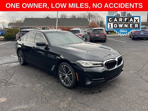 Used 2023 BMW 540i xDrive w/ Convenience Package AWD/4WD image 3