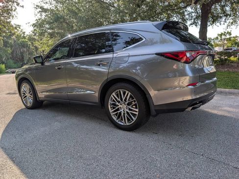 Used 2022 Acura MDX SH-AWD w/ Advance Package image 6