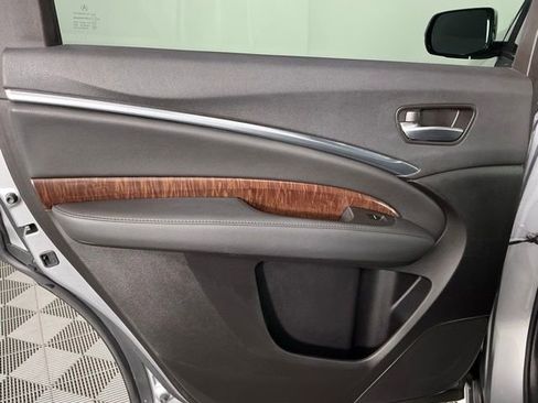 Certified 2018 Acura MDX FWD w/ Technology Package image 20