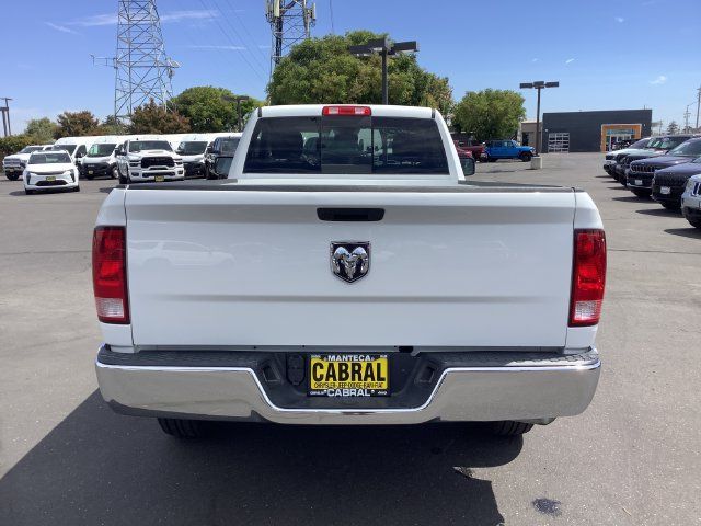 Used 2019 RAM 1500 Classic SLT AWD/4WD image 21