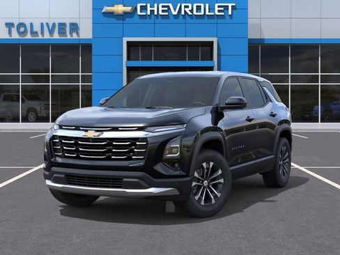 New 2027 Chevrolet Equinox LT w/ Convenience Package II FWD image 7