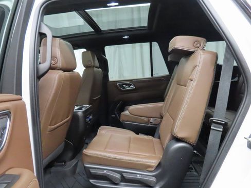 Used 2023 Chevrolet Tahoe High Country image 10