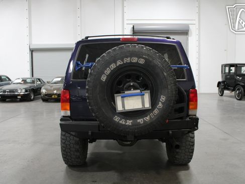 Used 1999 Jeep Cherokee Classic image 17