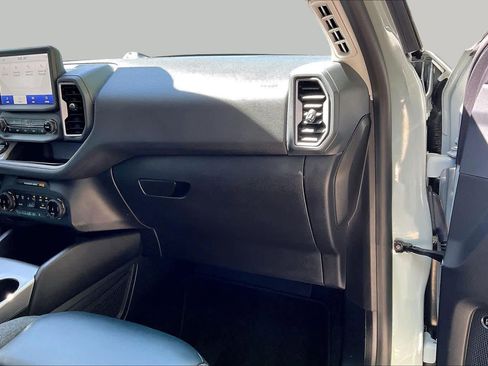 Used 2024 Ford Bronco Sport Outer Banks w/ Tech Package AWD/4WD image 18