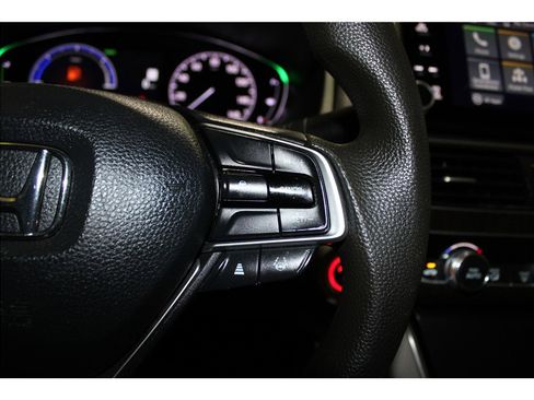 Used 2021 Honda Accord EX image 31